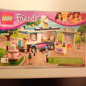 Lego Friends set number 41056.